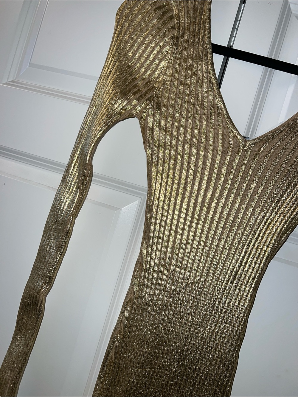 AKIRA Gold Ribbed V-Neck Maxi Dress - Picture 3 of 6